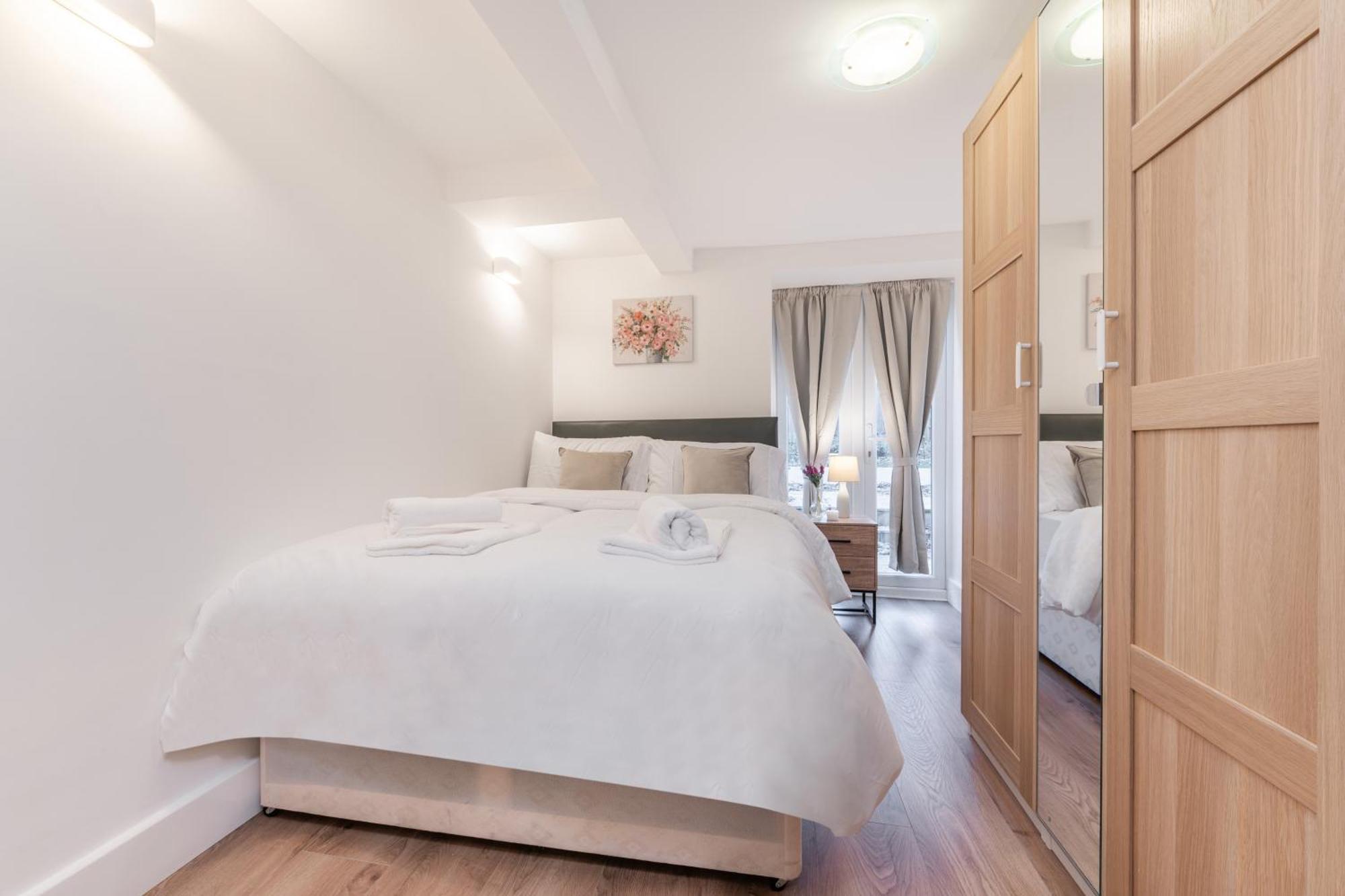 A Golden Haven Retreat In London公寓 外观 照片